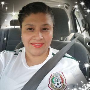 Meet your Posher, Lizbeth